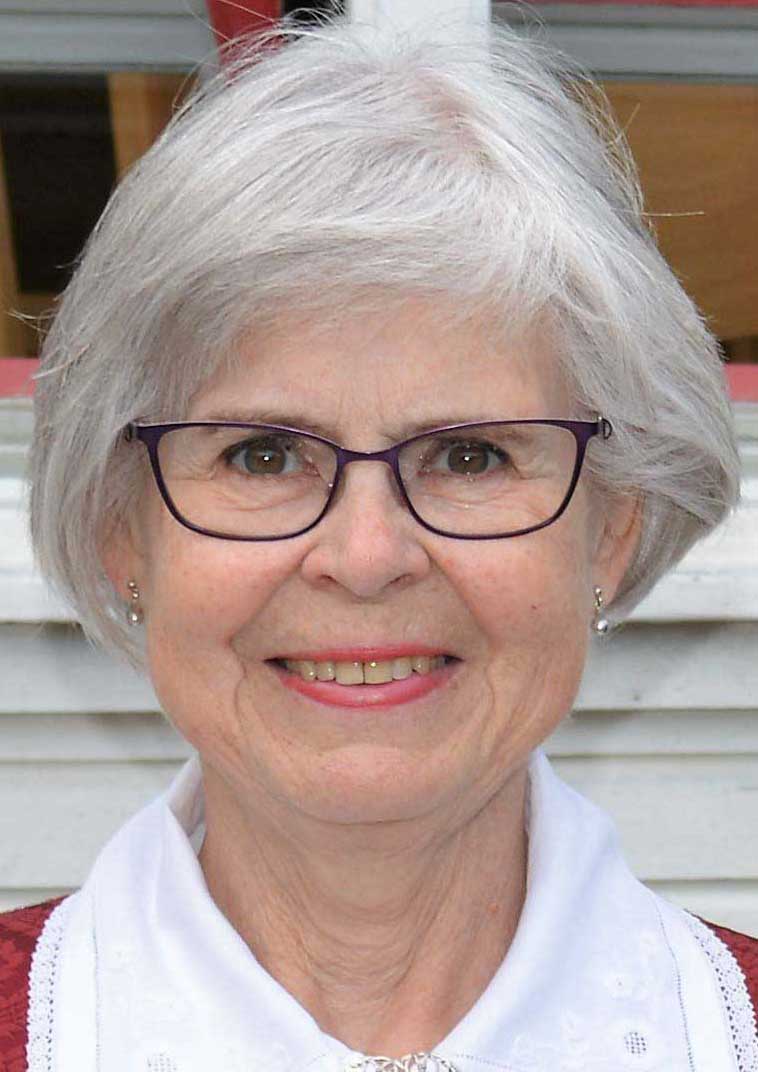 Eva Behrens